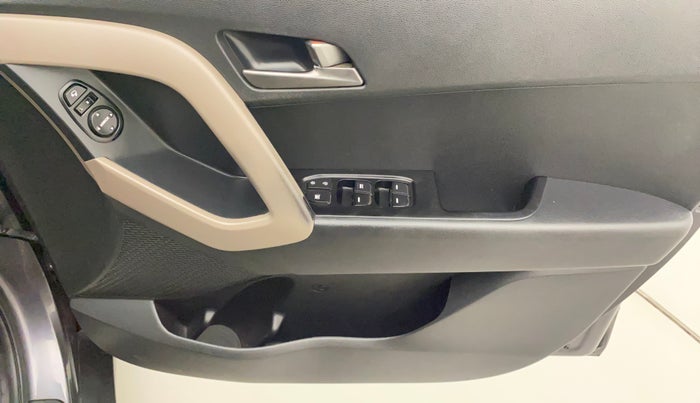 2016 Hyundai Creta SX PLUS 1.6 PETROL, Petrol, Manual, 76,804 km, Driver Side Door Panels Control