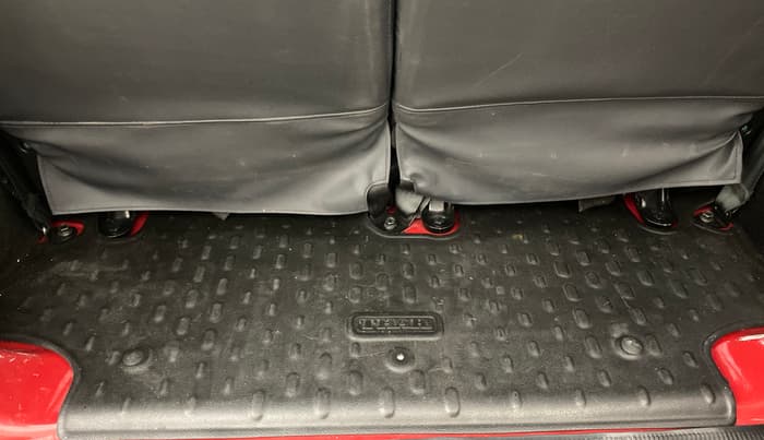2021 Mahindra Thar LX PETROL HT 4WD AT, Petrol, Automatic, 52,832 km, Boot Inside
