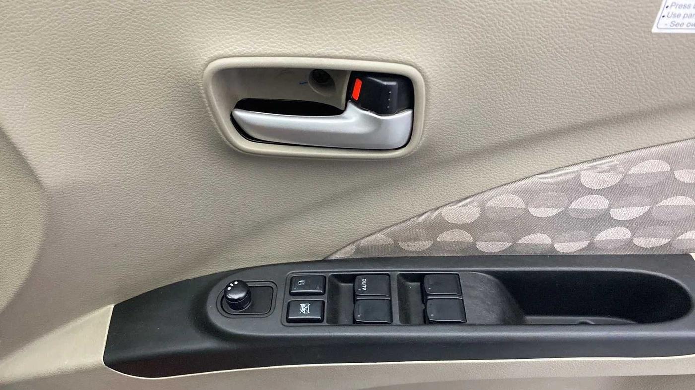 2016 Maruti Celerio ZXI AMT, Petrol, Automatic, 24,720 km, Driver Side Door Panels Control