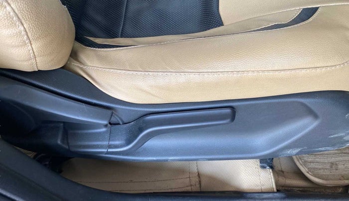 2018 Honda Amaze 1.2L I-VTEC S, Petrol, Manual, 58,840 km, Driver Side Adjustment Panel