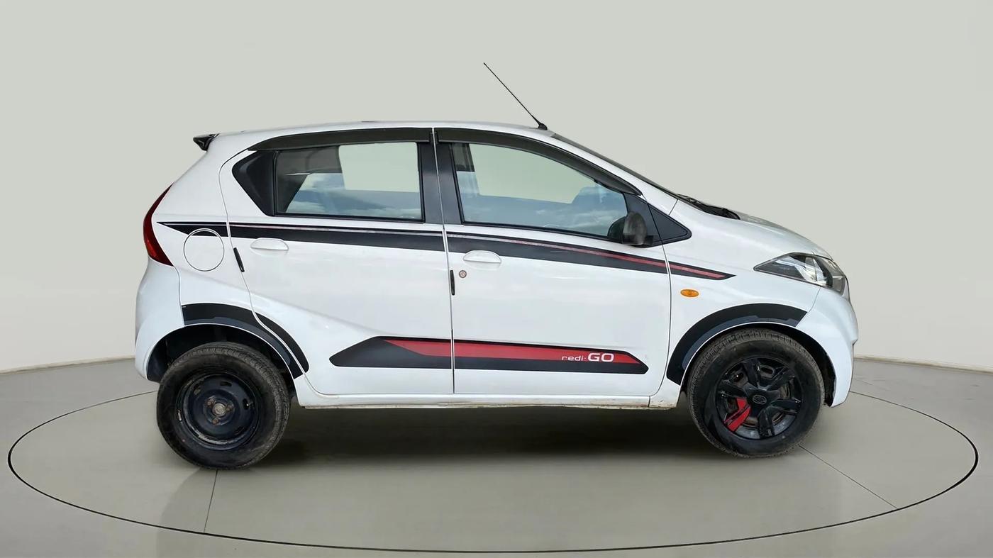 2018 Datsun Redi Go T(O) 1.0L LIMITED EDITION, Petrol, Manual, 83,155 km, Right Side View