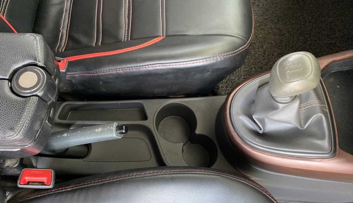 2021 Hyundai AURA S 1.2 CNG, CNG, Manual, 55,433 km, Gear Lever