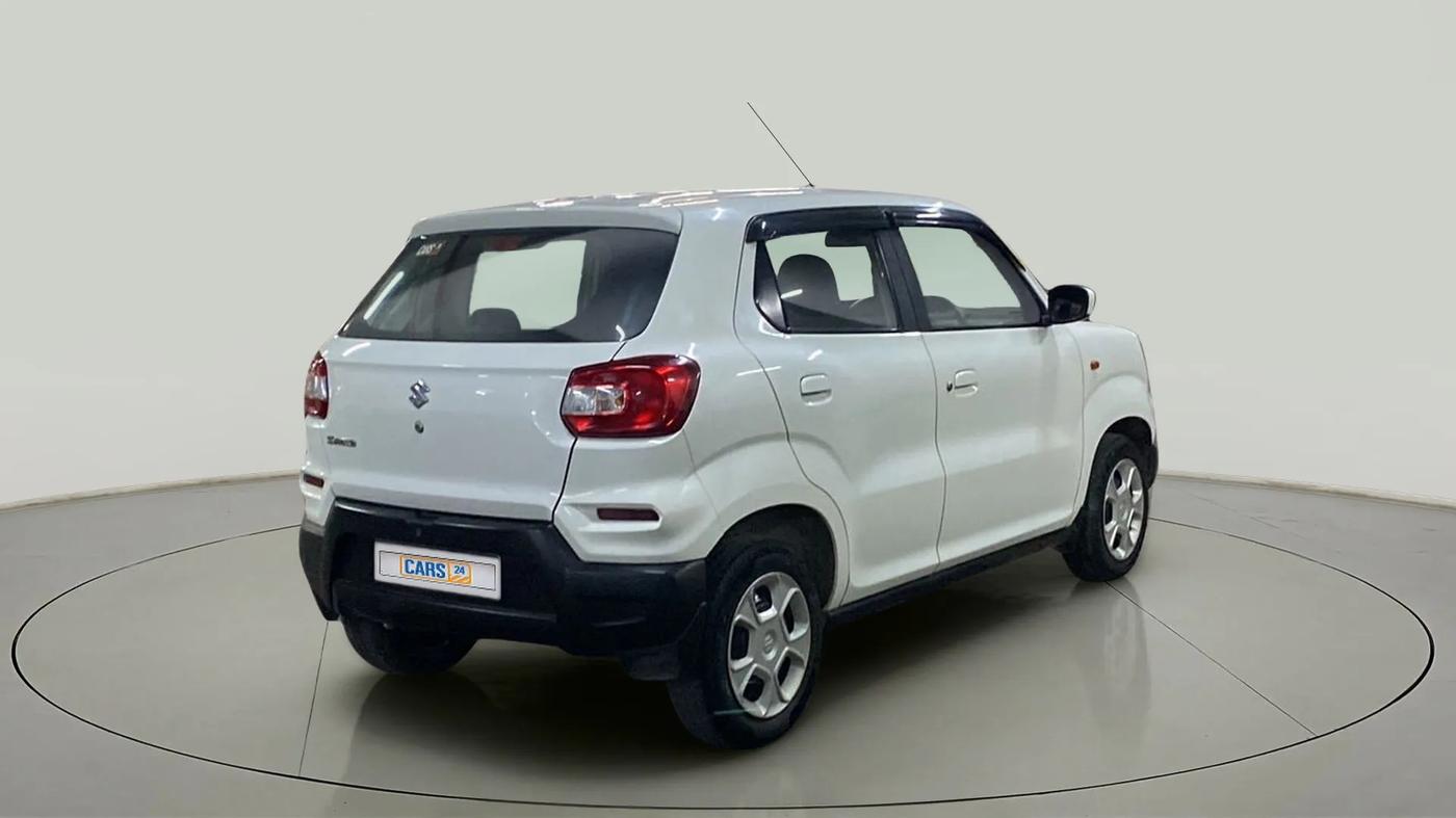 2019 Maruti S PRESSO VXI PLUS AMT, CNG, Automatic, 71,256 km, Right Back Diagonal