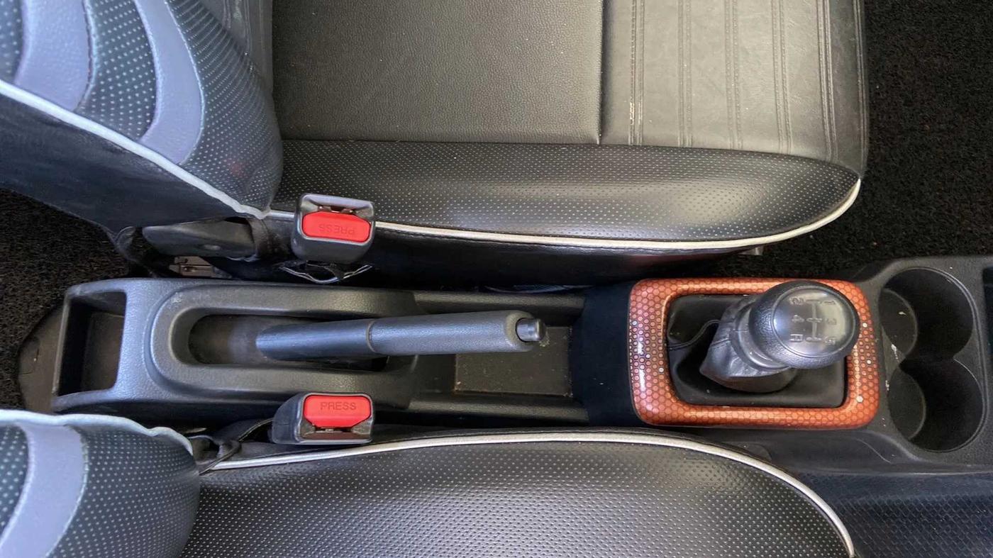 2022 Maruti Alto K10 VXI, Petrol, Manual, 19,034 km, Gear Lever