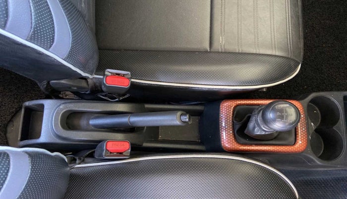 2022 Maruti Alto K10 VXI, Petrol, Manual, 19,034 km, Gear Lever
