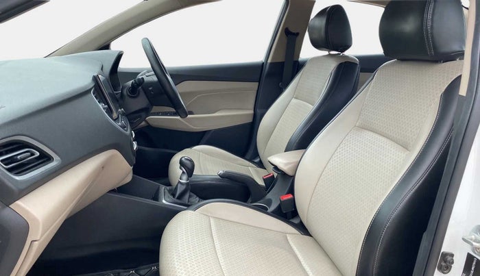 2021 Hyundai Verna S PLUS 1.5 VTVT, Petrol, Manual, 34,381 km, Right Side Front Door Cabin