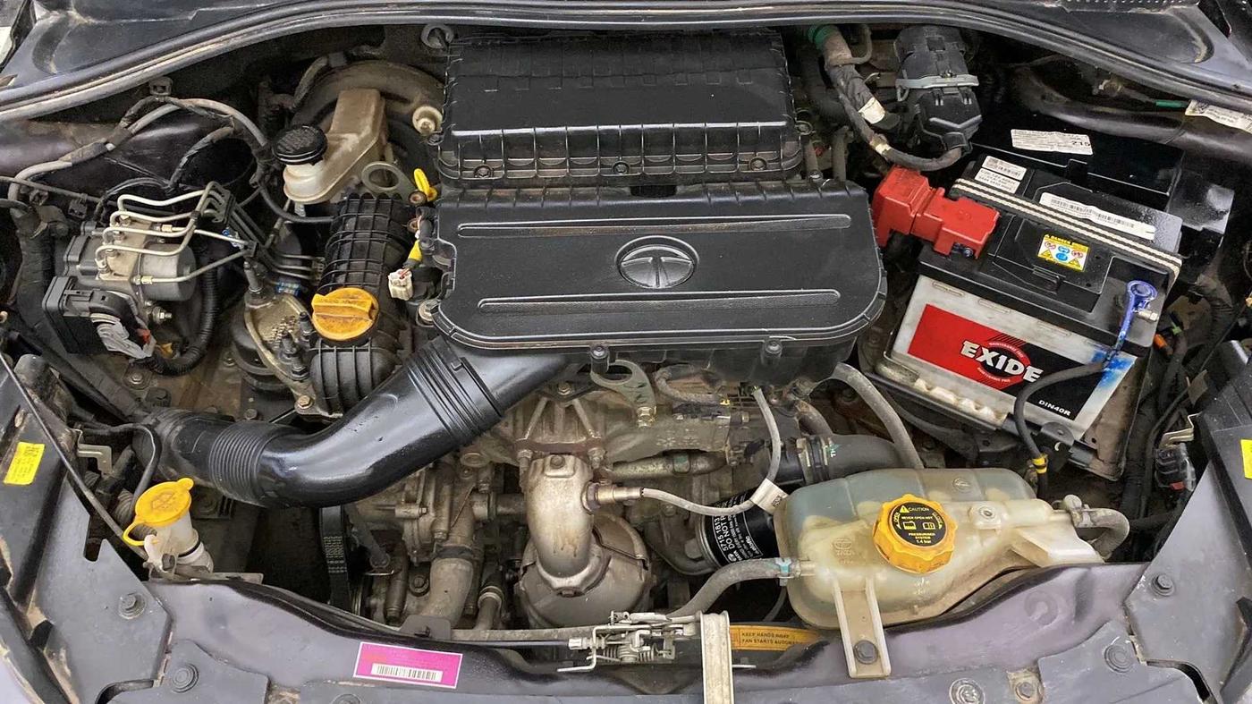 2022 Tata Tiago XZ PLUS CNG, CNG, Manual, 22,874 km, Open Bonet
