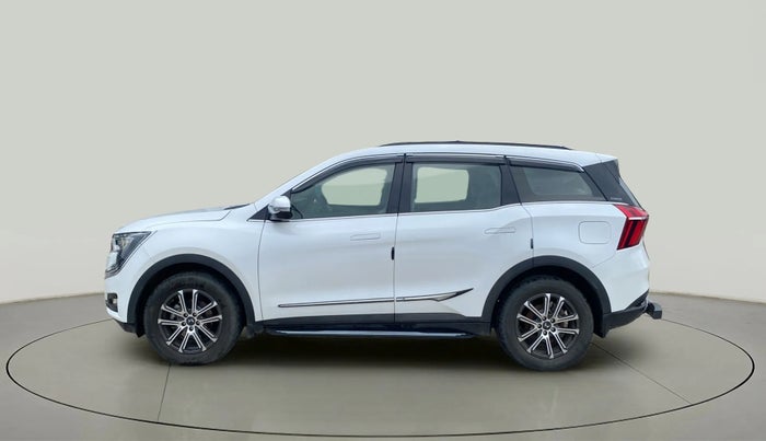 2023 Mahindra XUV700 AX 7 D MT 7 STR, Diesel, Manual, 11,257 km, Left Side