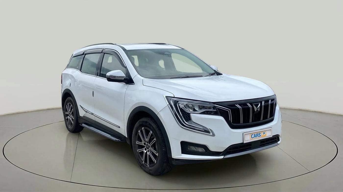 2023 Mahindra XUV700 AX 7 D MT 7 STR, Diesel, Manual, 11,257 km, SRP