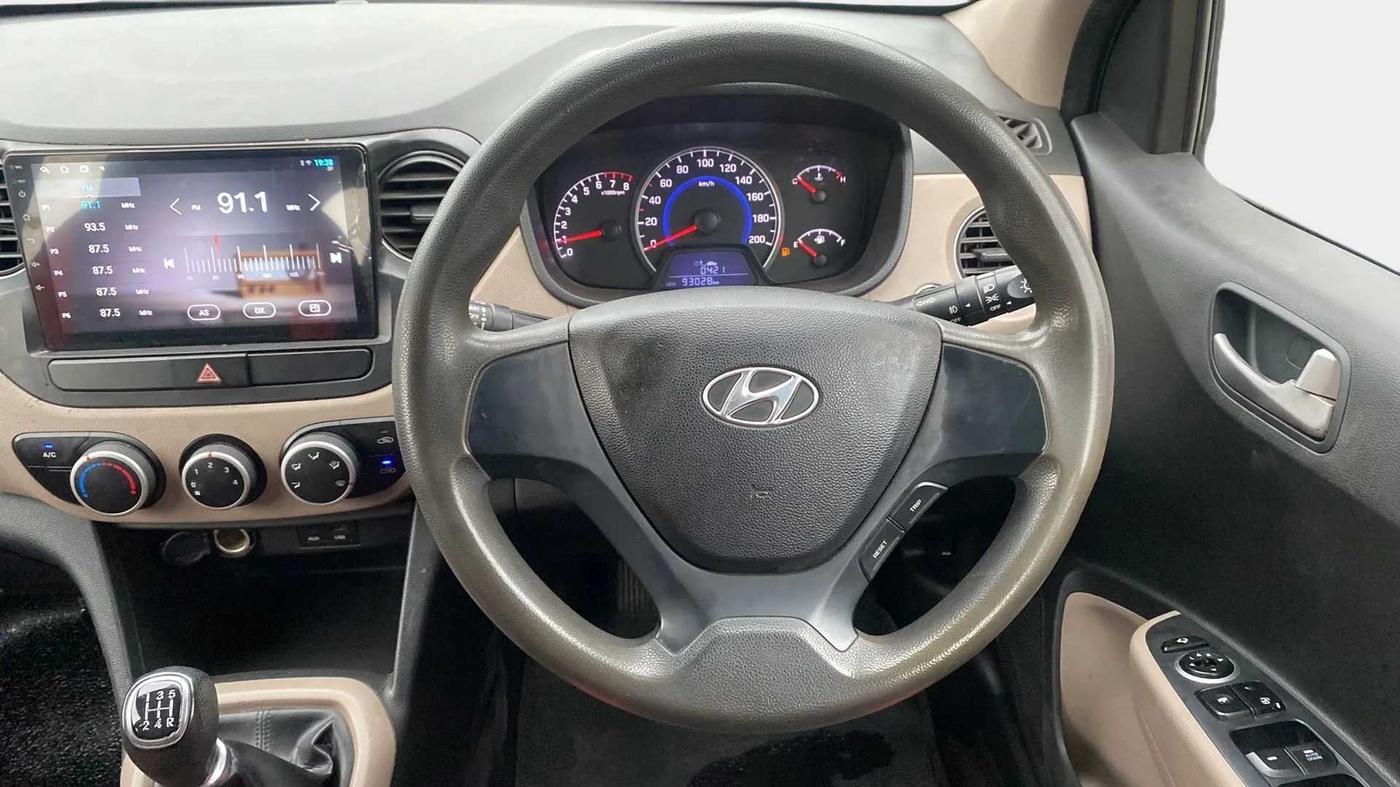 2014 Hyundai Grand i10 SPORTZ 1.2 KAPPA VTVT, Petrol, Manual, 93,192 km, Steering Wheel Close Up