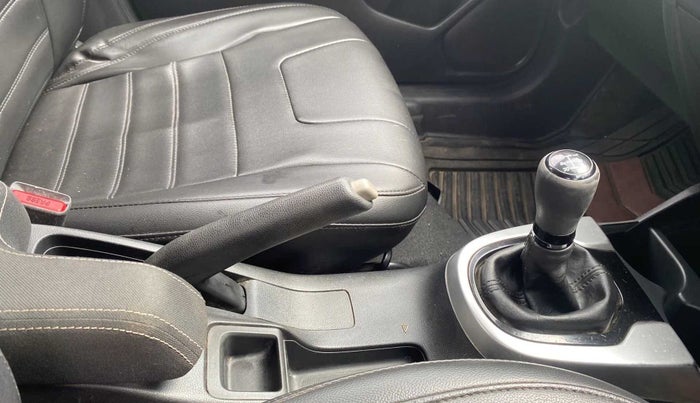 2019 Honda WR-V 1.2L I-VTEC VX MT, Petrol, Manual, 35,163 km, Gear Lever