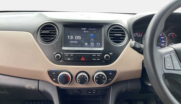 2017 Hyundai Grand i10 SPORTZ (O) 1.2 KAPPA VTVT, Petrol, Manual, 1,11,594 km, Air Conditioner