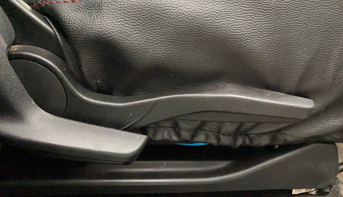 2019 Maruti Swift VXI, Petrol, Manual, 43,460 km, Driver Side Adjustment Panel