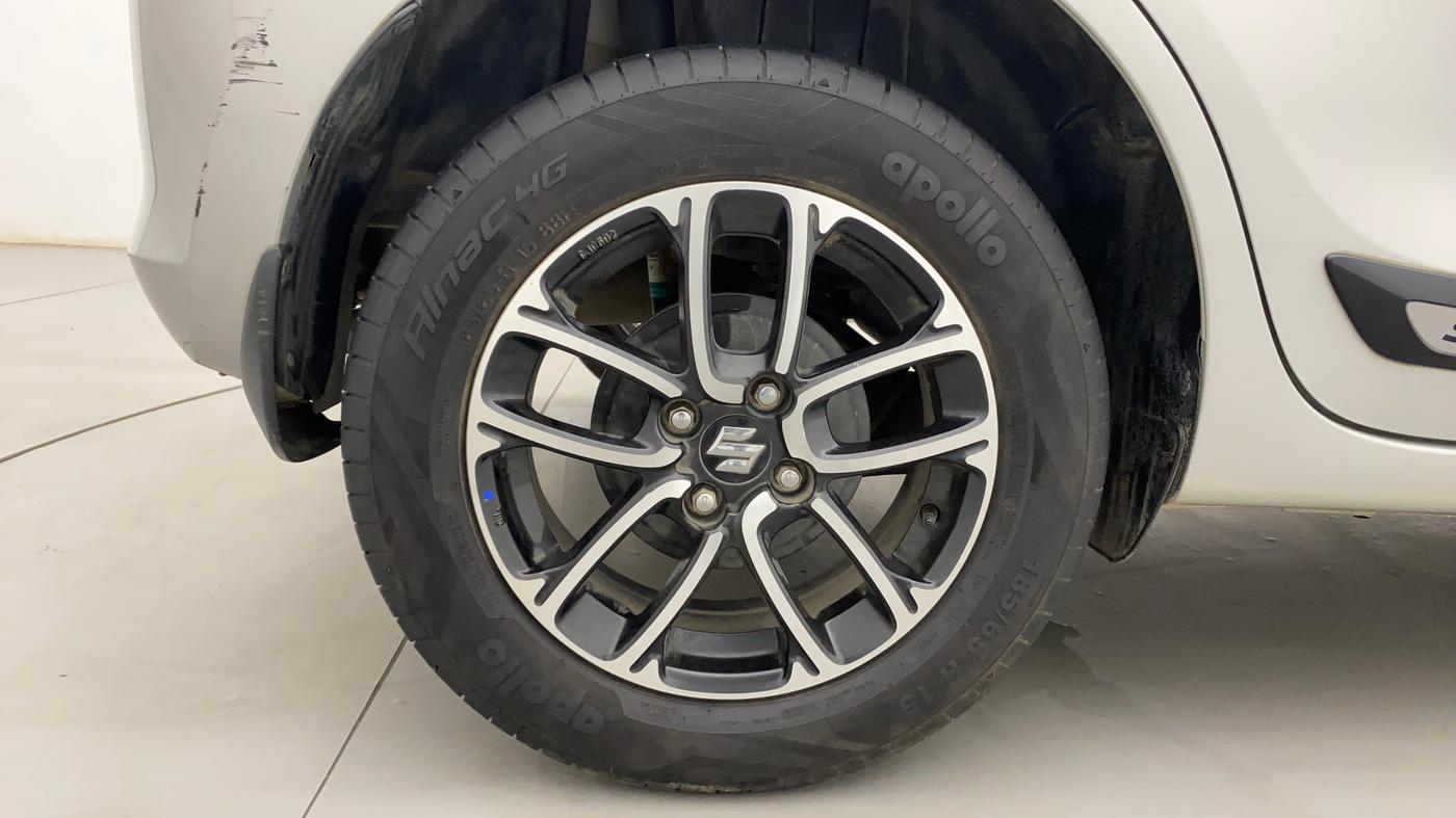 2022 Maruti Swift ZXI PLUS, Petrol, Manual, 26,933 km, Right Rear Wheel