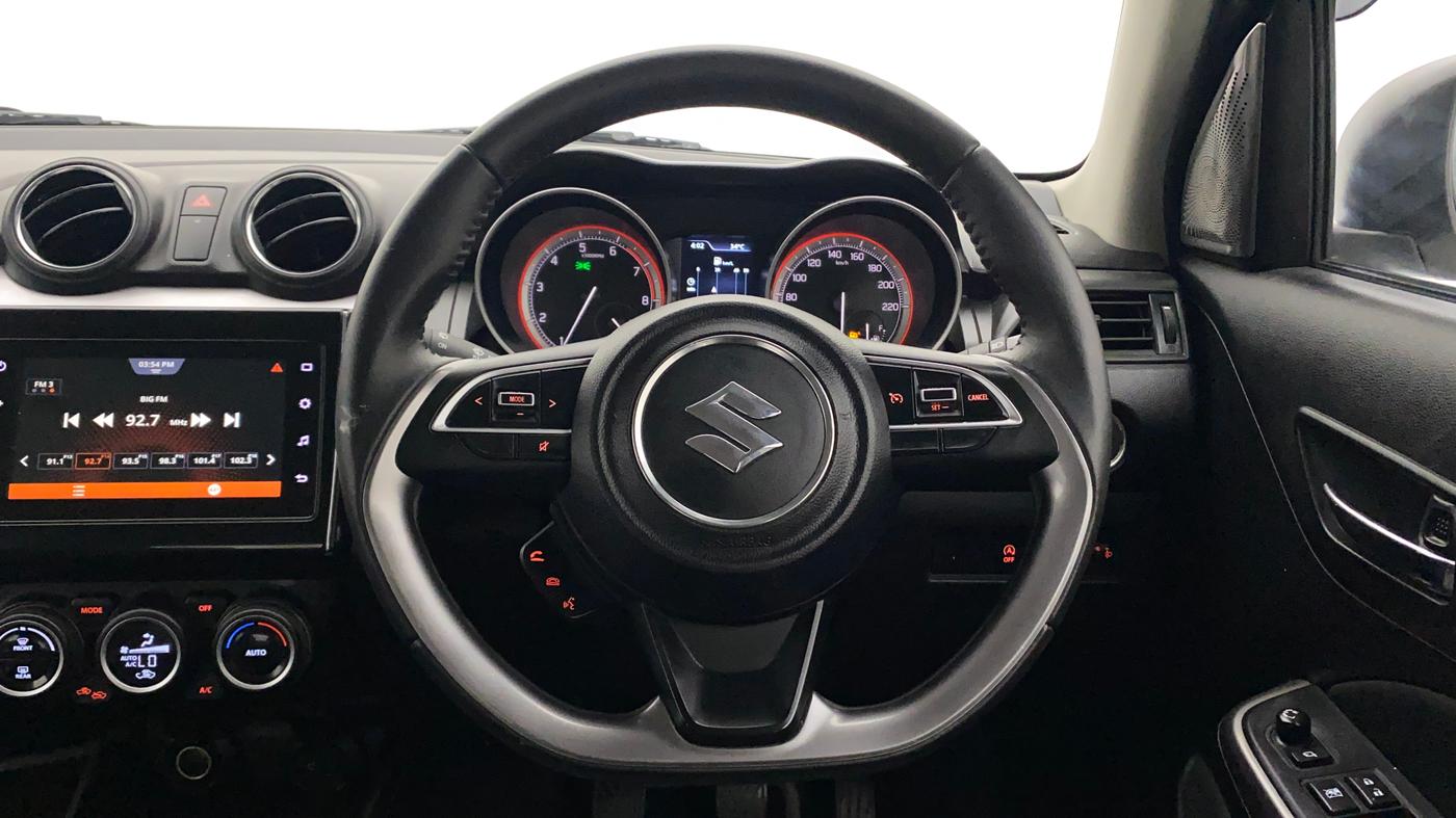 2022 Maruti Swift ZXI PLUS, Petrol, Manual, 26,933 km, Steering Wheel Close Up