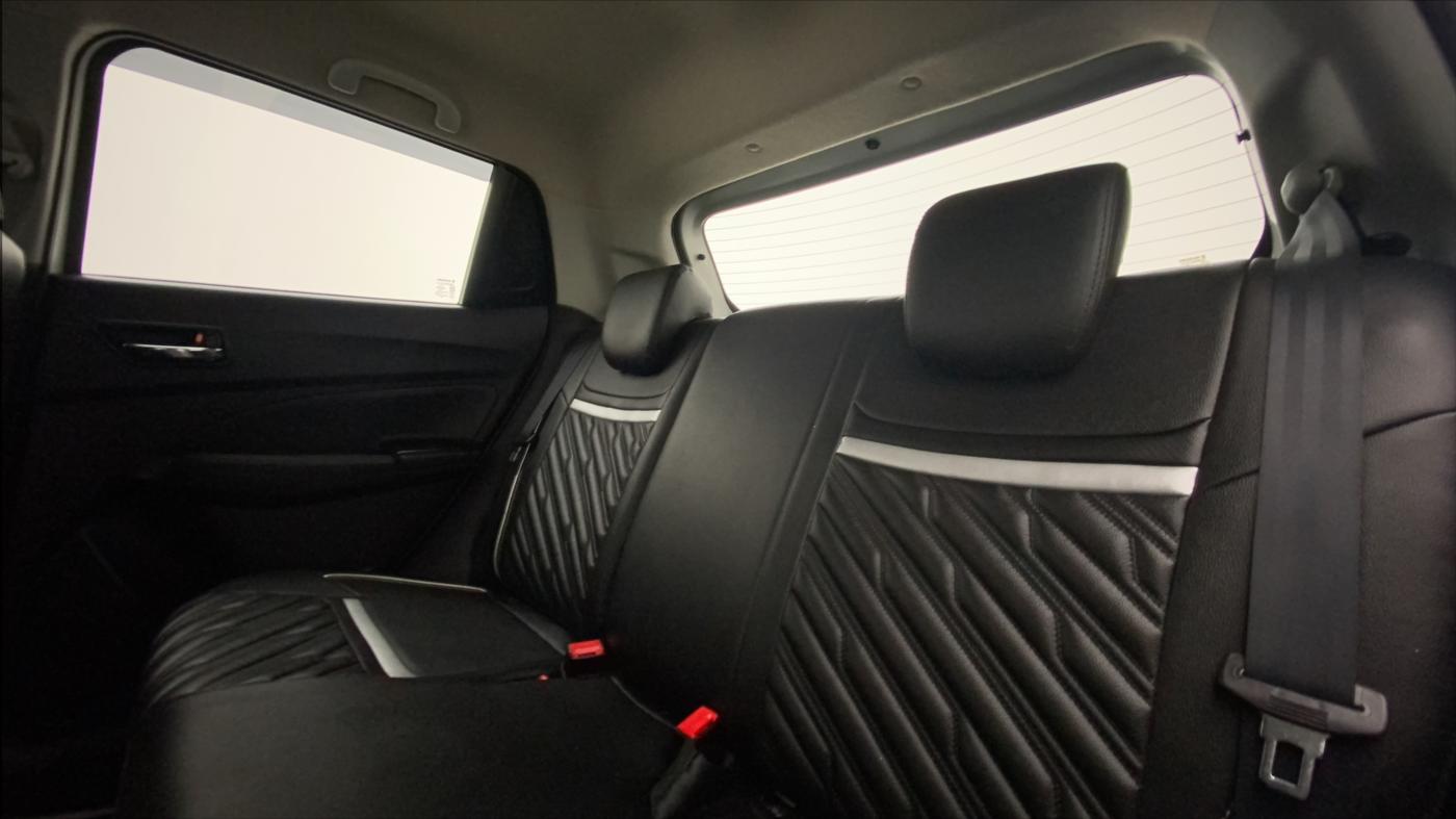 2022 Maruti Swift ZXI PLUS, Petrol, Manual, 26,933 km, Right Side Rear Door Cabin