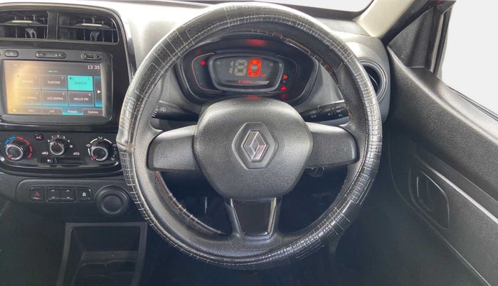 2017 Renault Kwid RXT 1.0, Petrol, Manual, 64,691 km, Steering Wheel Close Up
