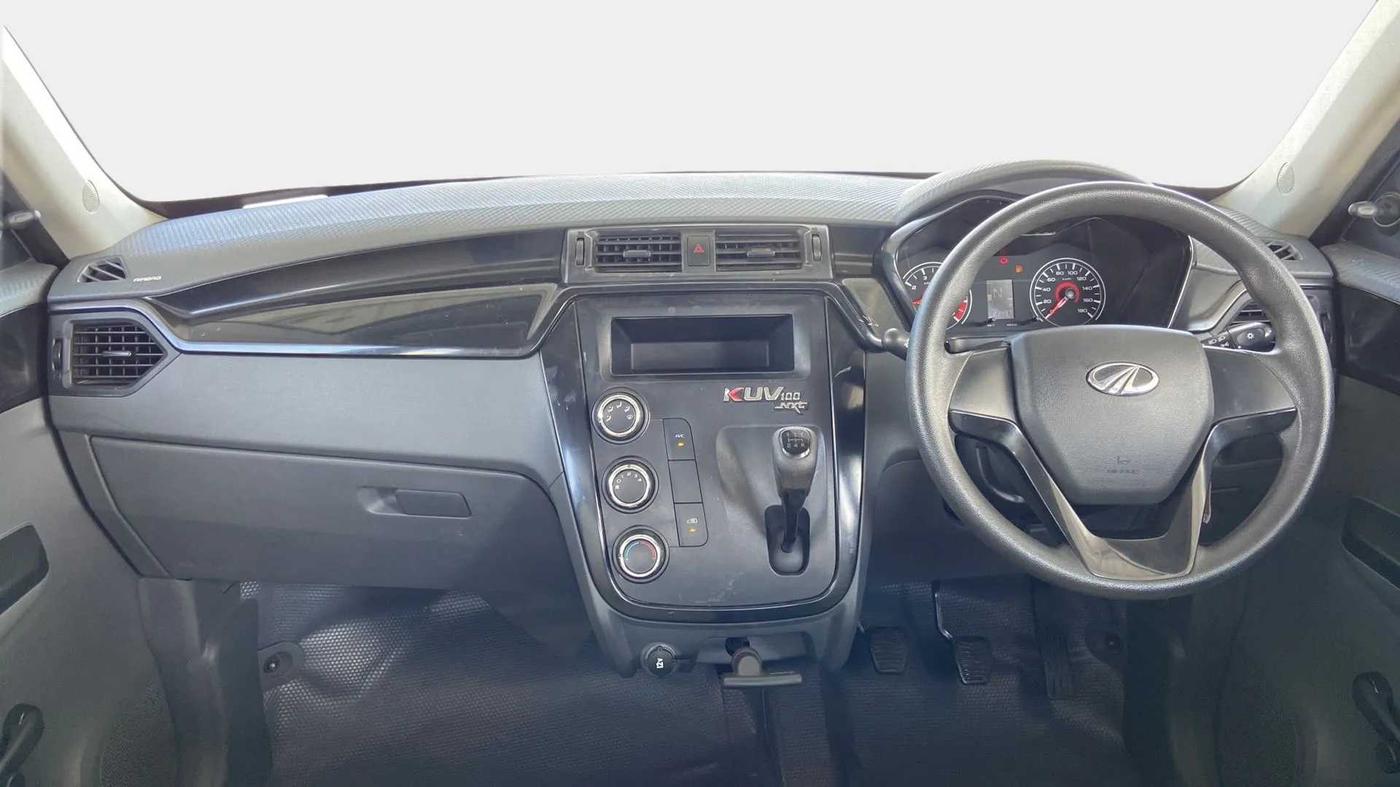 2019 Mahindra KUV 100 NXT K2+ P 6 STR, Petrol, Manual, 23,484 km, Dashboard