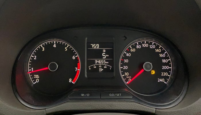 2016 Volkswagen Vento HIGHLINE 1.6 MPI, Petrol, Manual, 34,775 km, Odometer Image