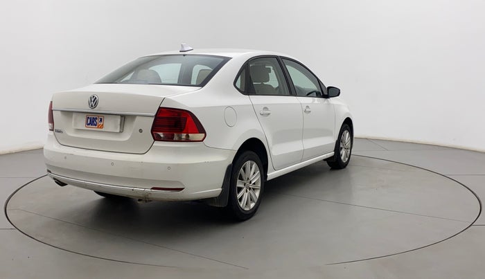 2016 Volkswagen Vento HIGHLINE 1.6 MPI, Petrol, Manual, 34,775 km, Right Back Diagonal