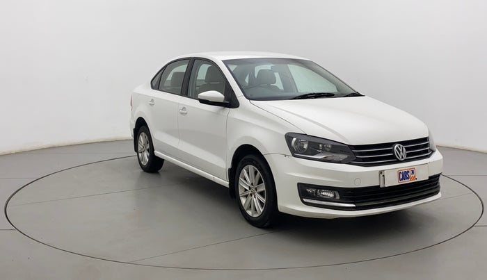 2016 Volkswagen Vento HIGHLINE 1.6 MPI, Petrol, Manual, 34,775 km, Right Front Diagonal