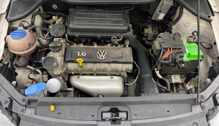 2016 Volkswagen Vento HIGHLINE 1.6 MPI, Petrol, Manual, 34,775 km, Open Bonet