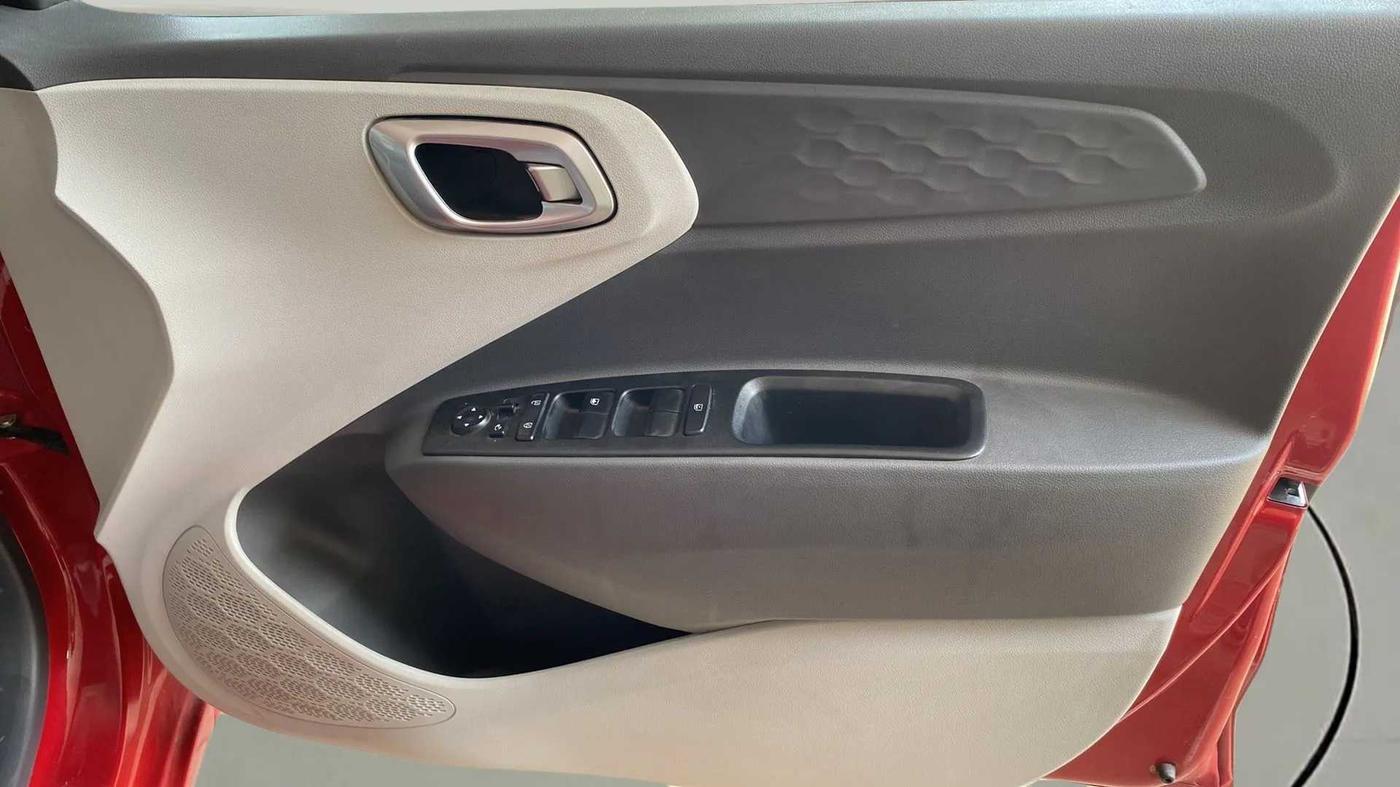 2019 Hyundai GRAND I10 NIOS SPORTZ 1.2 KAPPA VTVT, Petrol, Manual, 1,869 km, Driver Side Door Panels Control