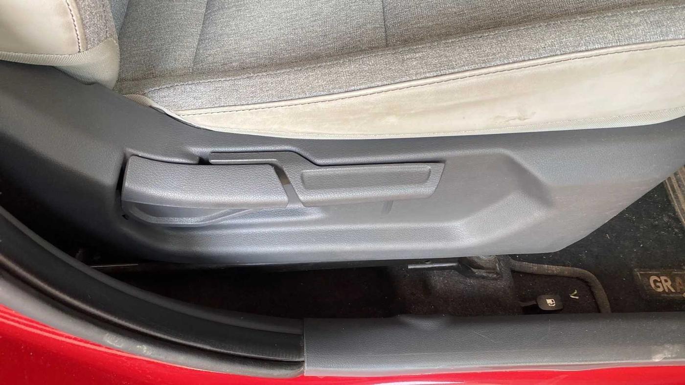 2019 Hyundai GRAND I10 NIOS SPORTZ 1.2 KAPPA VTVT, Petrol, Manual, 1,869 km, Driver Side Adjustment Panel