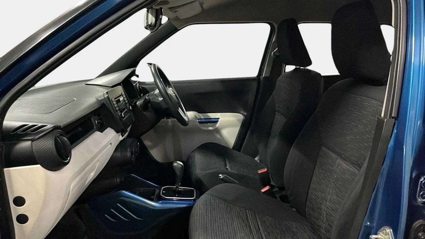 2017 Maruti IGNIS DELTA 1.2 AMT, Petrol, Automatic, 24,826 km, Right Side Front Door Cabin