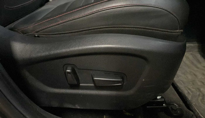 2020 KIA SELTOS GTX PLUS DCT 1.4 PETROL, Petrol, Automatic, 35,115 km, Driver Side Adjustment Panel