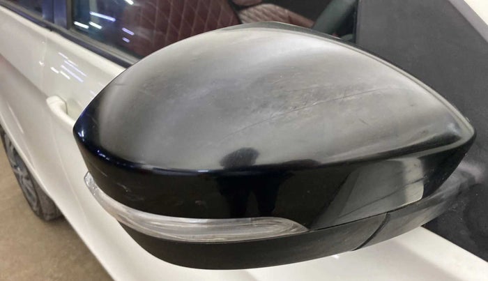 2023 Tata Tiago XT PETROL, Petrol, Manual, 7,137 km, Right rear-view mirror - Indicator light has minor damage