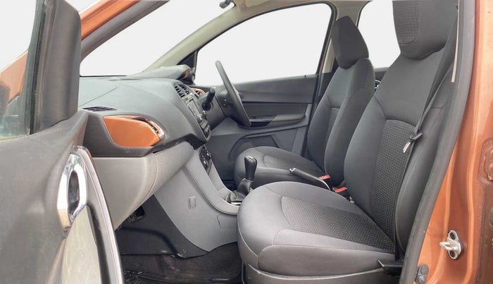2018 Tata TIGOR XZ (O) PETROL, Petrol, Manual, 1,04,645 km, Right Side Front Door Cabin