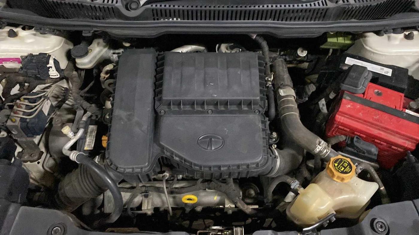2019 Tata NEXON XZA PLUS DIESEL, Diesel, Automatic, 65,384 km, Open Bonet