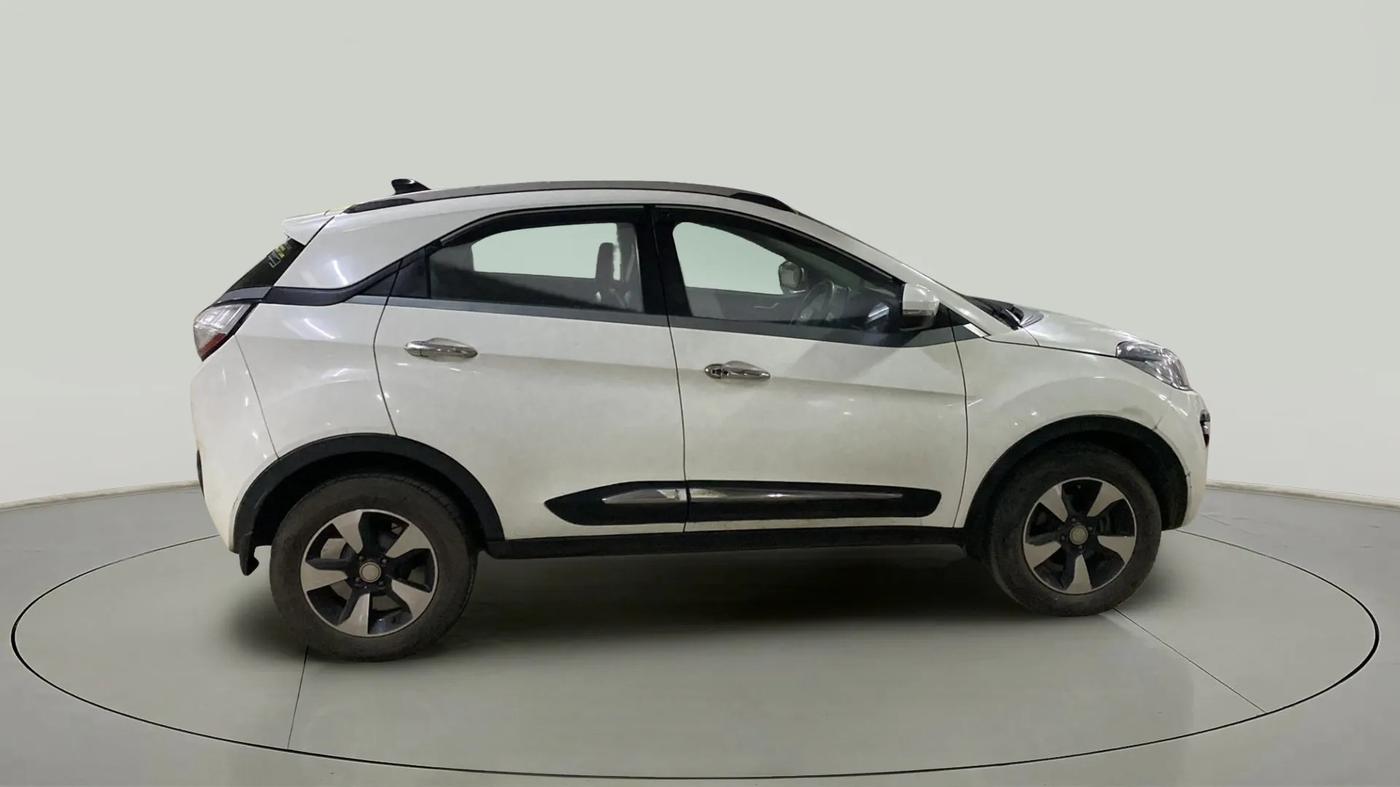 2019 Tata NEXON XZA PLUS DIESEL, Diesel, Automatic, 65,384 km, Right Side View