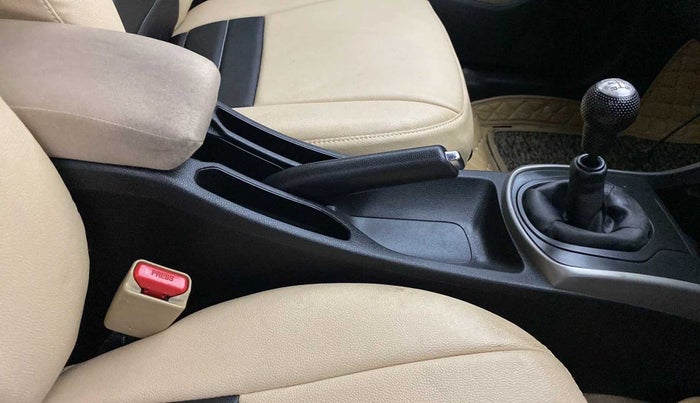 2017 Honda City 1.5L I-VTEC V MT, Petrol, Manual, 71,583 km, Gear Lever