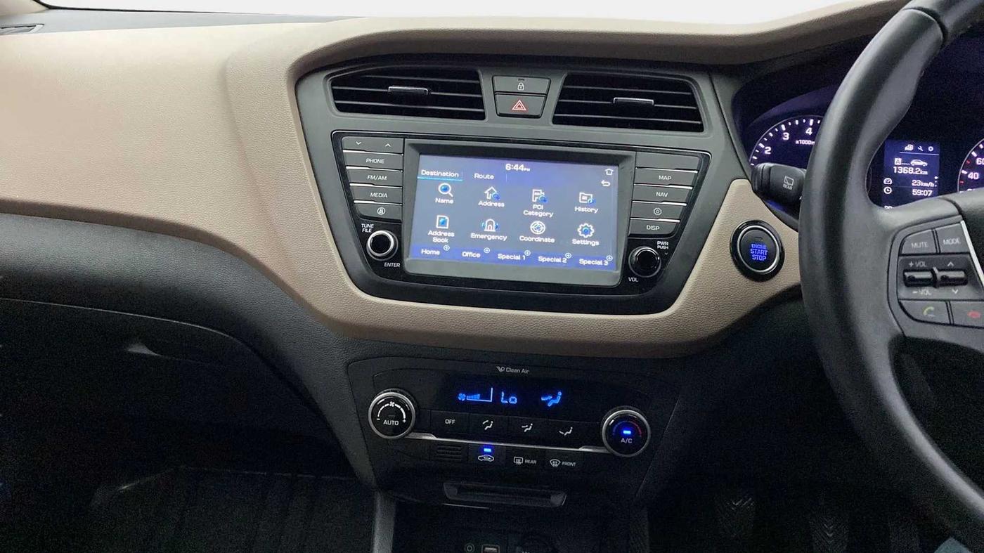 2017 Hyundai Elite i20 ASTA 1.2 (O), Petrol, Manual, 36,312 km, Air Conditioner