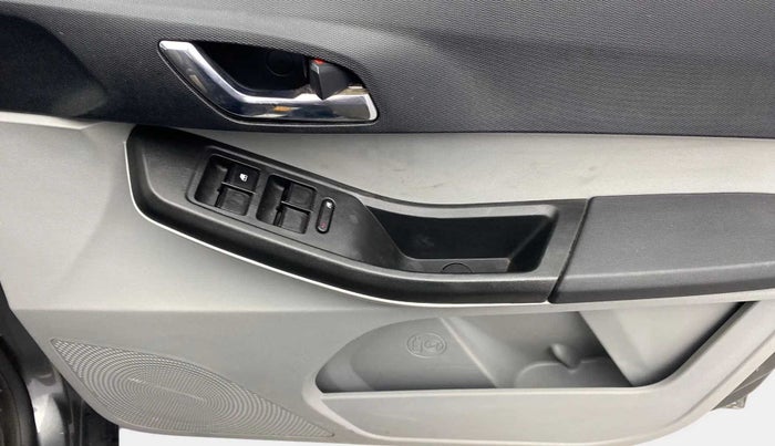 2021 Tata Tiago XZA PLUS PETROL, Petrol, Automatic, 30,885 km, Driver Side Door Panels Control