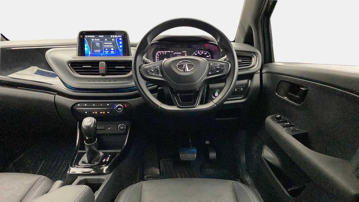2022 Tata ALTROZ XZA PLUS DARK EDTION, Petrol, Automatic, 16,307 km, Steering Wheel Close Up