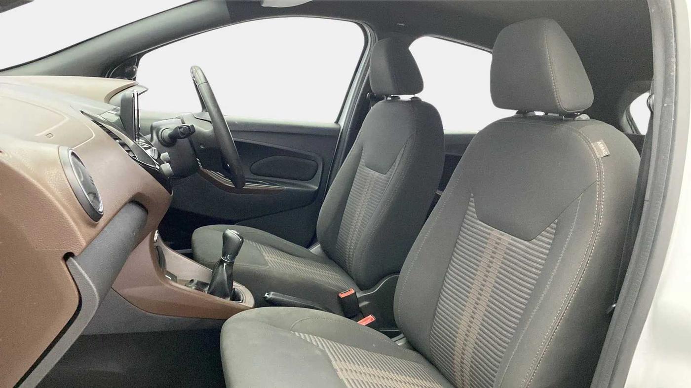 2018 Ford FREESTYLE TITANIUM PLUS 1.2 PETROL, Petrol, Manual, 63,627 km, Right Side Front Door Cabin