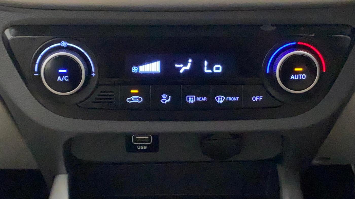 2020 Hyundai GRAND I10 NIOS SPORTZ 1.2 KAPPA VTVT, Petrol, Manual, 32,416 km, Automatic Climate Control