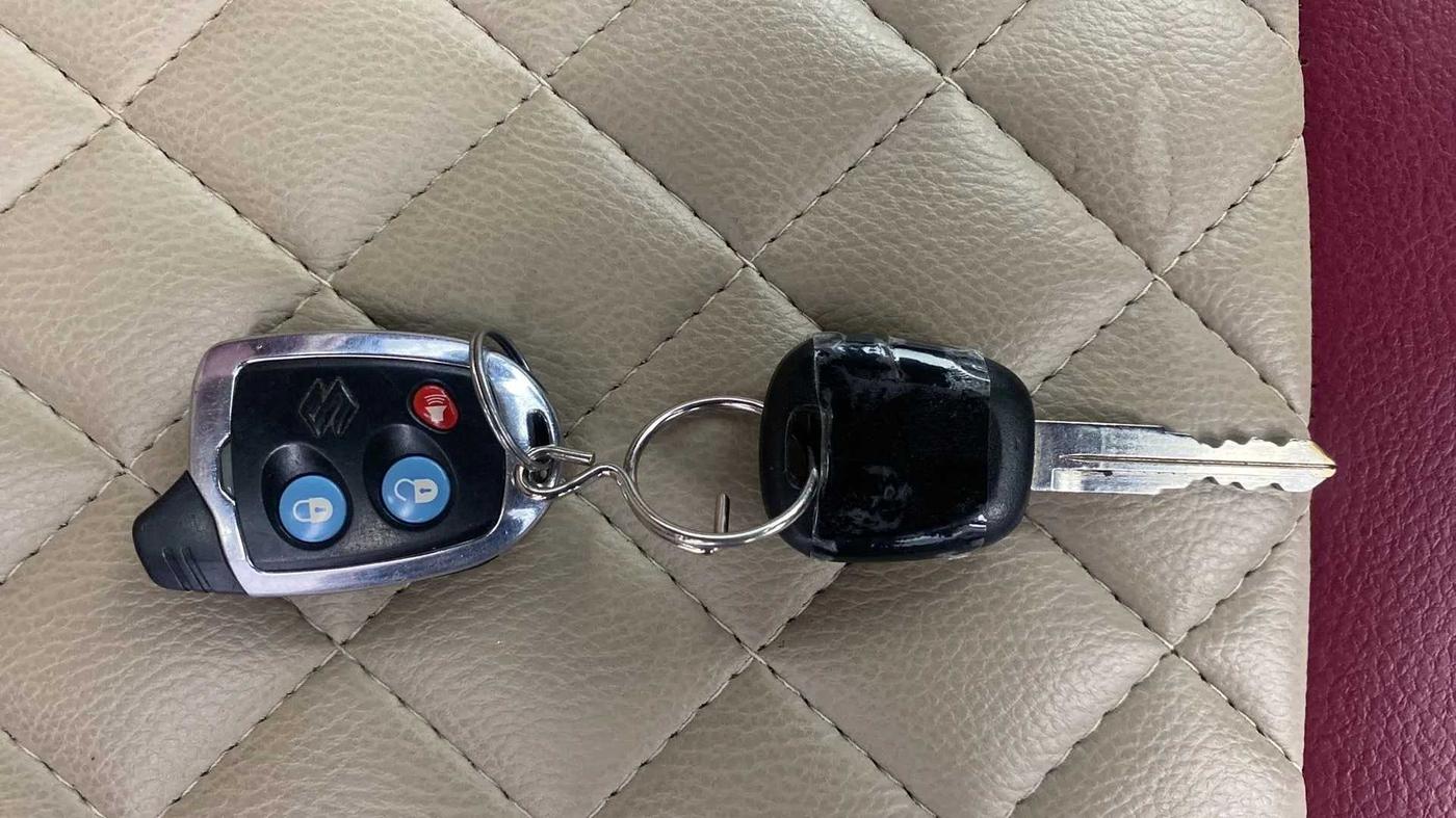 2021 Maruti IGNIS SIGMA 1.2, Petrol, Manual, 25,110 km, Key Close Up