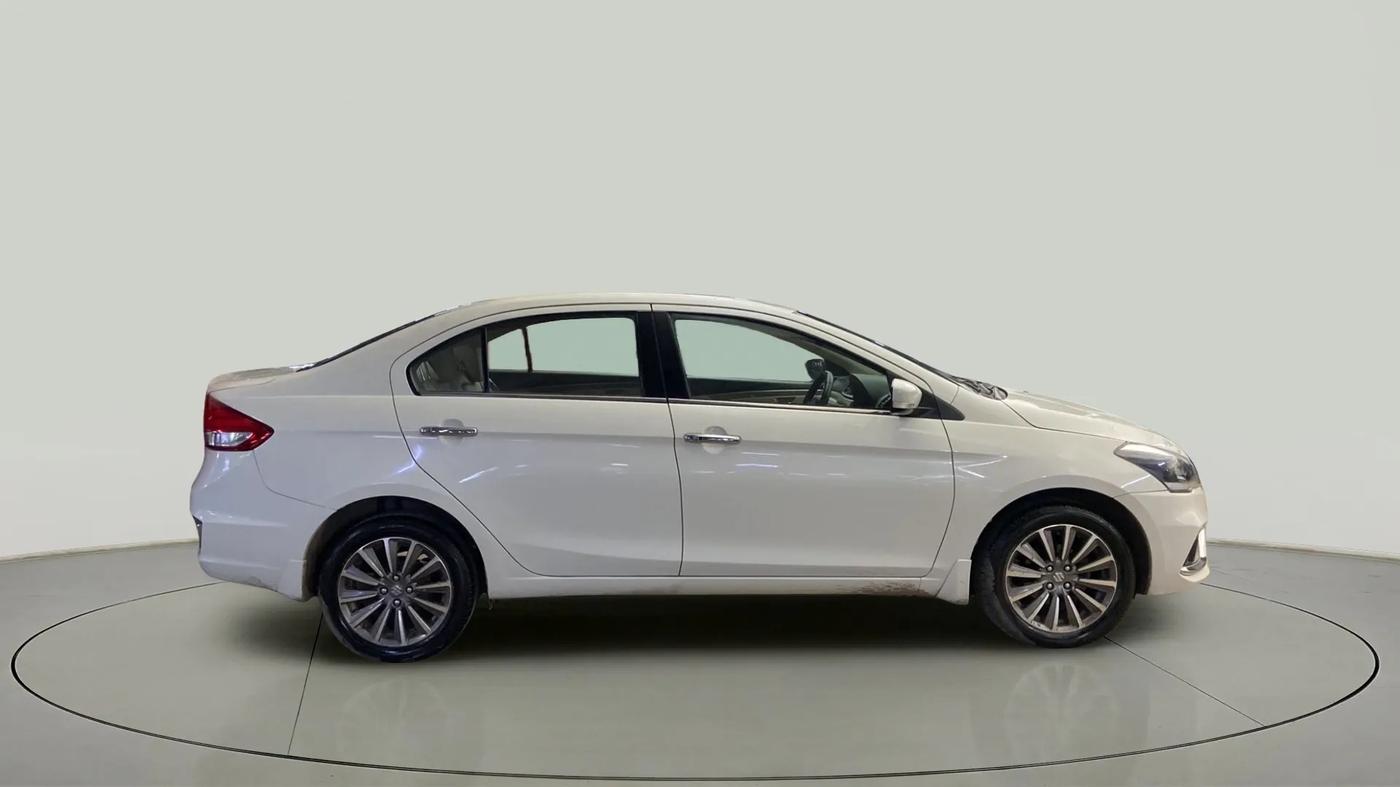 2022 Maruti Ciaz ALPHA  AT 1.5 SHVS PETROL, Petrol, Automatic, 29,674 km, Right Side View
