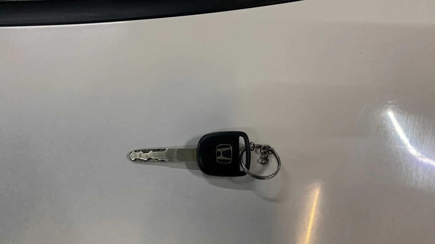 2013 Honda Amaze 1.2L I-VTEC EX, Petrol, Manual, 41,022 km, Key Close Up