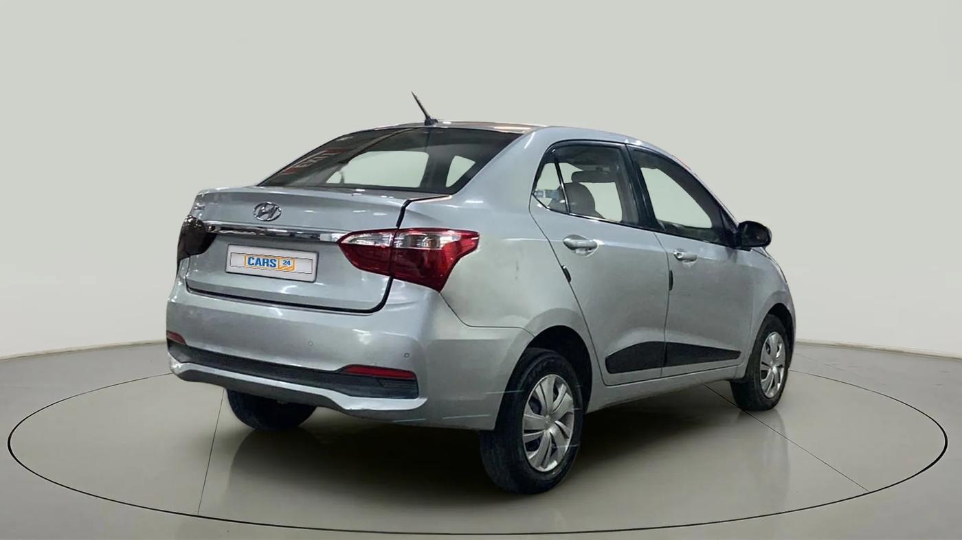 2017 Hyundai Xcent S 1.2, Petrol, Manual, 1,04,366 km, Right Back Diagonal