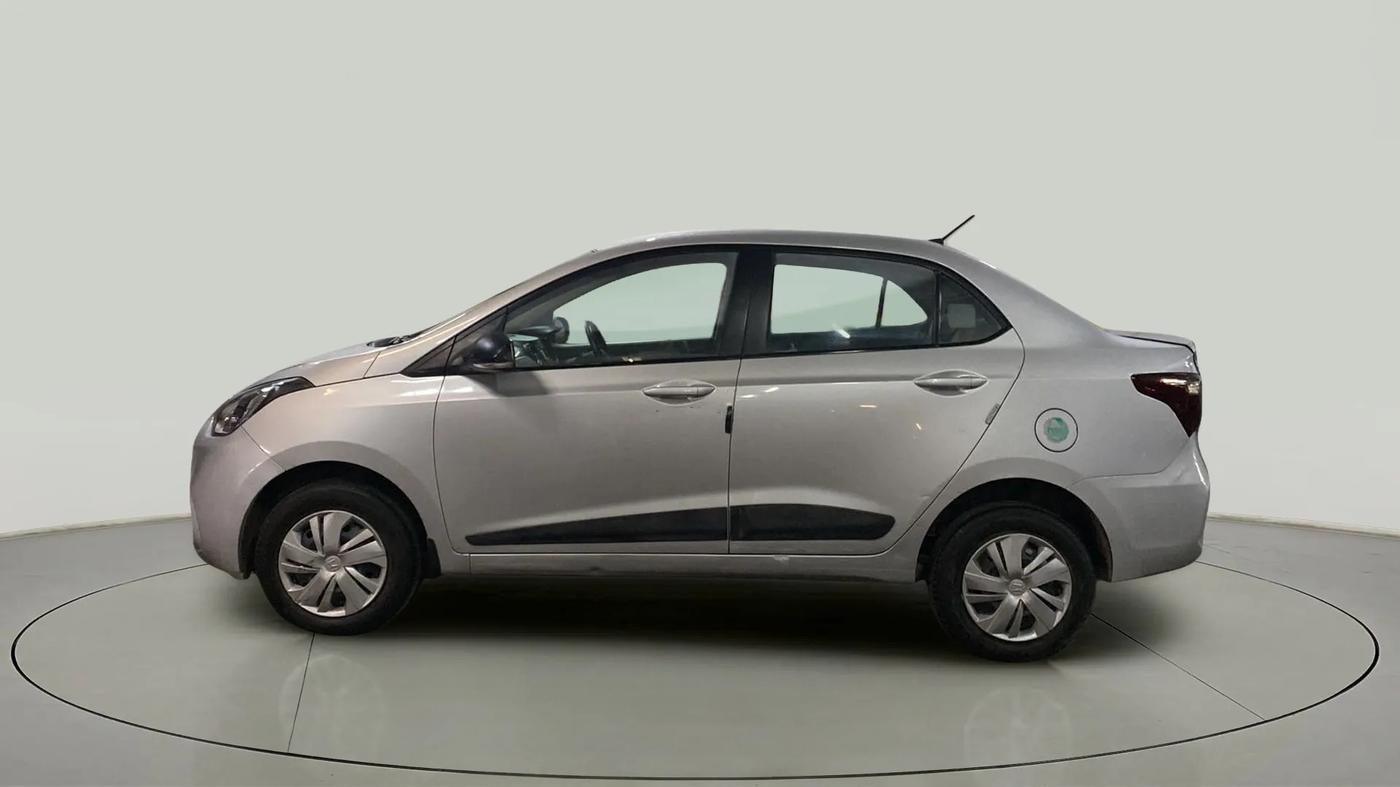 2017 Hyundai Xcent S 1.2, Petrol, Manual, 1,04,366 km, Left Side