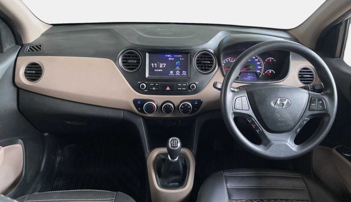2017 Hyundai Grand i10 SPORTZ (O) 1.2 KAPPA VTVT, Petrol, Manual, 55,205 km, Dashboard