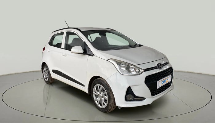 2017 Hyundai Grand i10 SPORTZ (O) 1.2 KAPPA VTVT, Petrol, Manual, 55,205 km, Right Front Diagonal