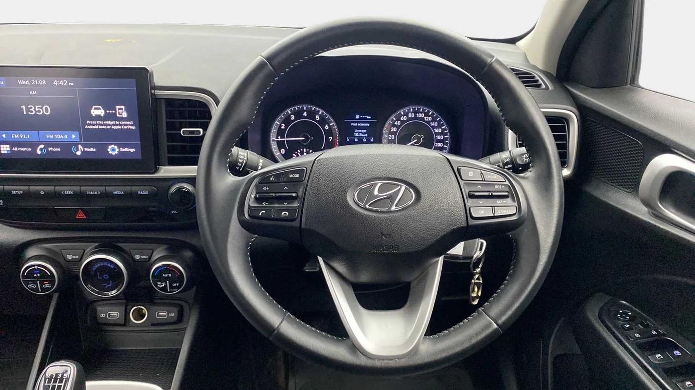 2021 Hyundai VENUE SX 1.0 TURBO, Petrol, Manual, 23,791 km, Steering Wheel Close Up
