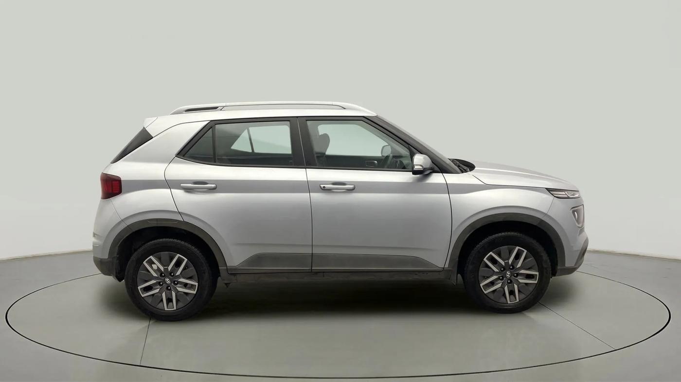 2021 Hyundai VENUE SX 1.0 TURBO, Petrol, Manual, 23,791 km, Right Side View