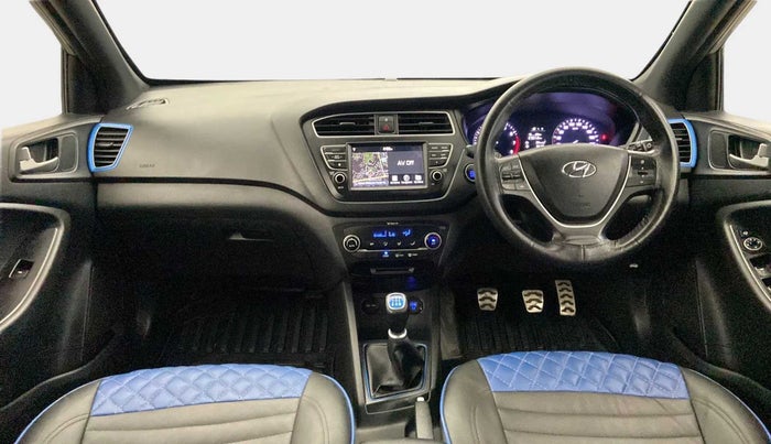 2018 Hyundai i20 Active 1.2 SX, Petrol, Manual, 37,330 km, Dashboard